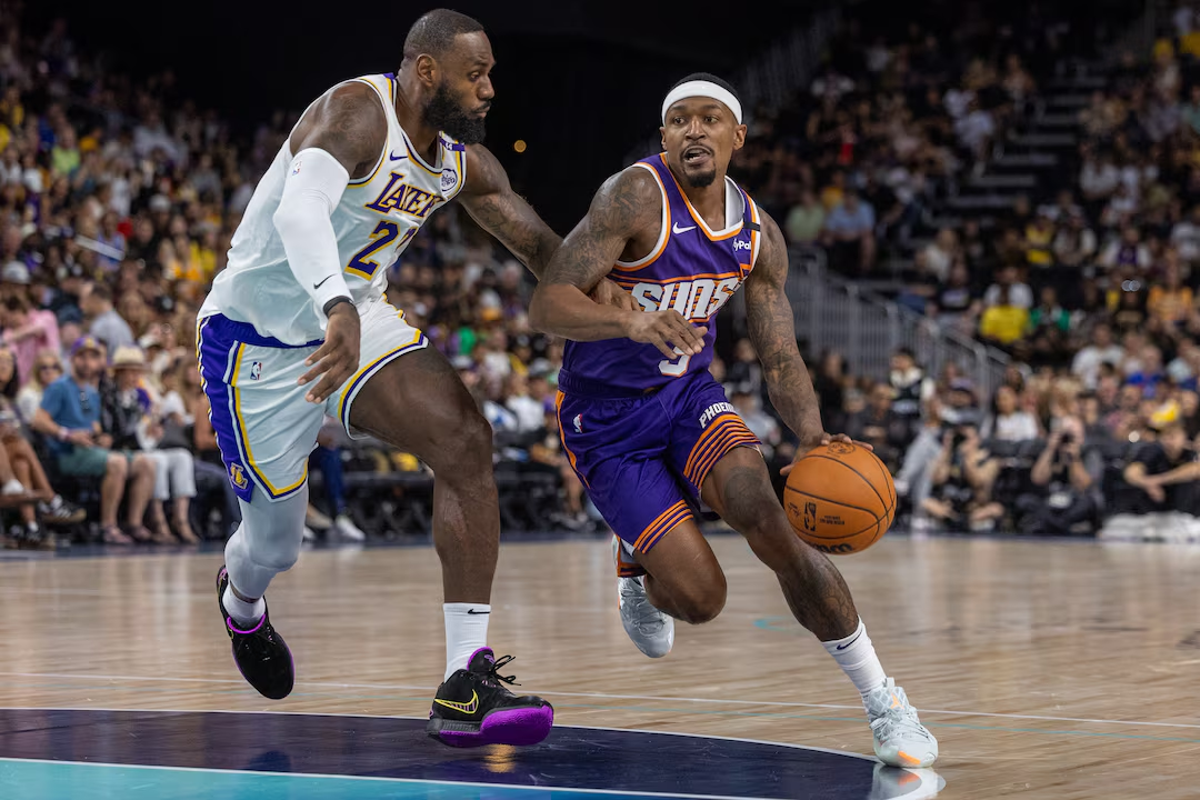 LeBron, Bronny James mengukir sejarah NBA, bermain bersama untuk pertama kalinya