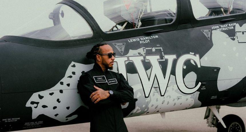 Lebih dekat ke luar angkasa! Lewis Hamilton berpartisipasi dalam program pelatihan astronot