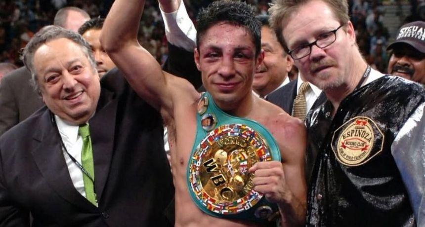 Juara tinju dunia tiga kali Israel Vázquez meninggal dunia di usia 46 tahun