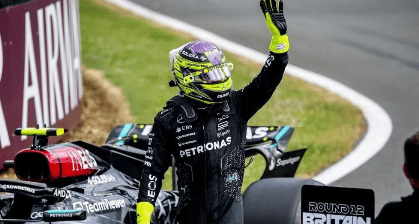 Lewis Hamilton mengucapkan selamat tinggal kepada Mercedes melalui unggahan emosional di media sosial